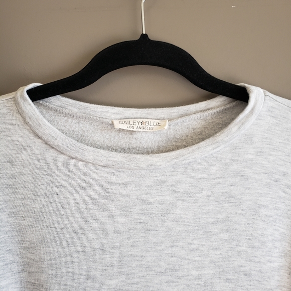 Bailey Blue The Breakaway Long Sleeve Sweatershirt Small - Picture 6 of 13